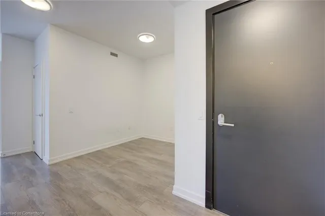 Additional image 8 of 15 Wellington St Unit 608