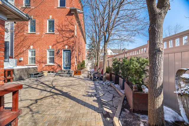 Additional image 49 of 104 Georgian Dr