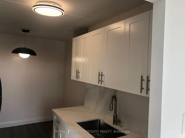 Additional image 15 of 2 Glamorgan Ave Unit 1005