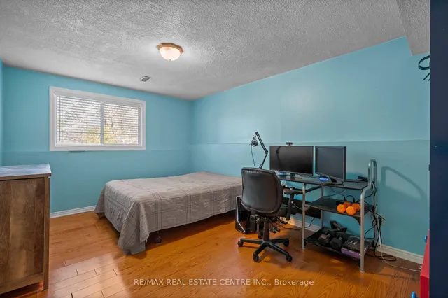 Additional image 28 of 89 High Acres Cres