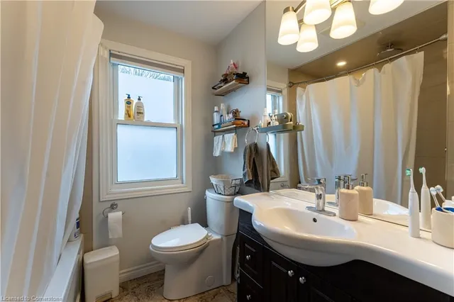 Additional image 10 of 374 Weber St