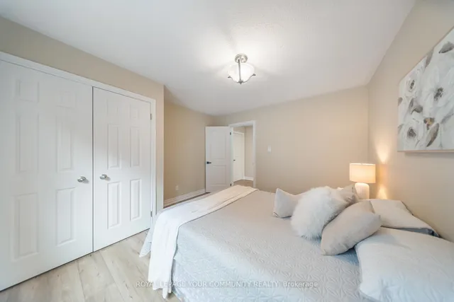 Additional image 25 of 15 Pika Tr