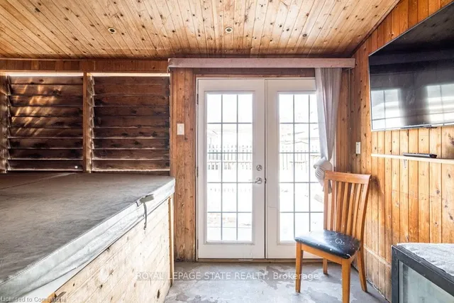 Additional image 23 of 134 Craigroyston Rd