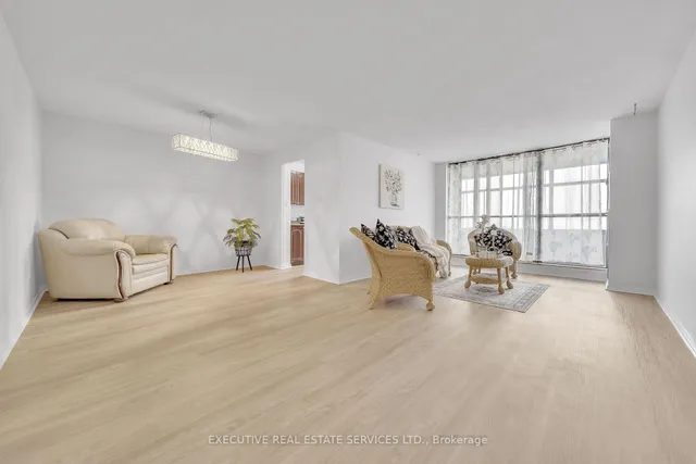 Additional image 16 of 15 Kensington Rd Unit 1209