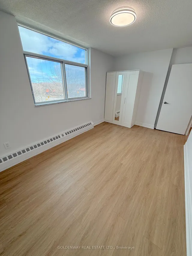 Additional image 12 of 2050 Bridletowne Circ Unit 411