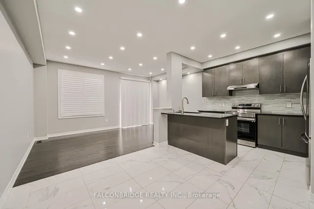 Additional image 16 of 28 Davenfield Circ