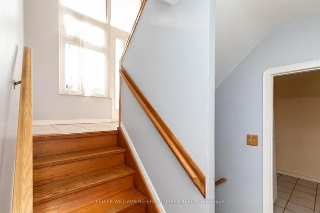 Additional image 16 of 20 Gracefield Ave