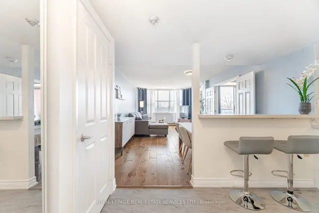 Additional image 6 of 2199 Sixth Line Unit 206