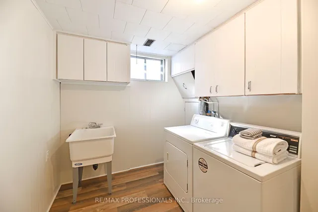 Additional image 28 of 29 Markay St