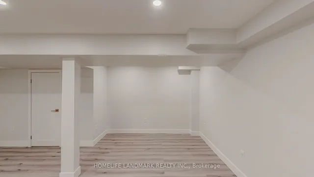 Additional image 28 of 250 Lormont Blvd