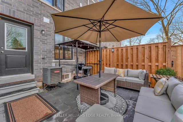 Additional image 28 of 383 Dundas St Unit 3