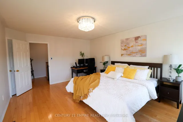 Additional image 37 of 263 Gatwick Dr