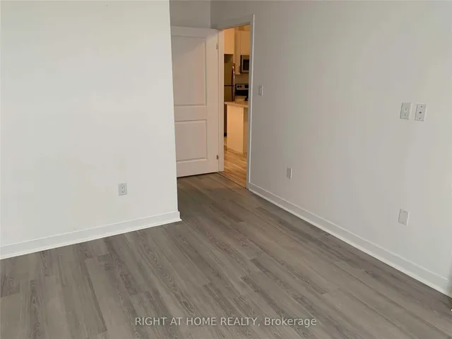 Additional image 10 of 125 Shoreview Pl Unit 609