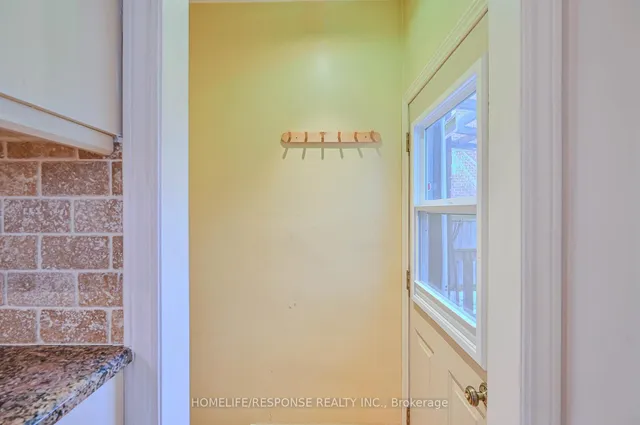 Additional image 7 of 94 YORKVIEW Dr