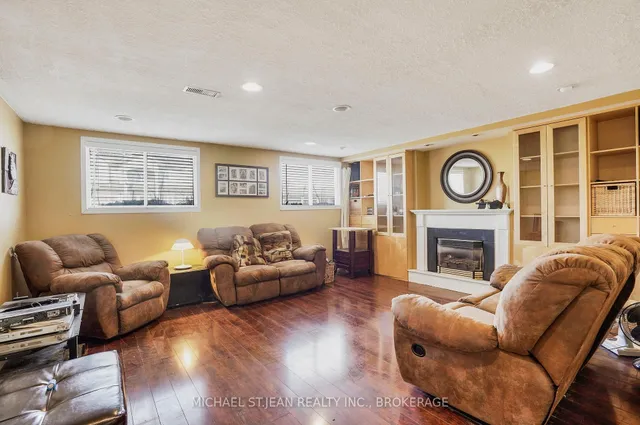 Additional image 20 of 82 Stoney Brook Dr