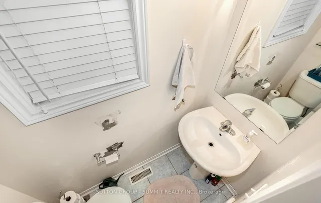 Additional image 20 of 66 Rubysilver Dr