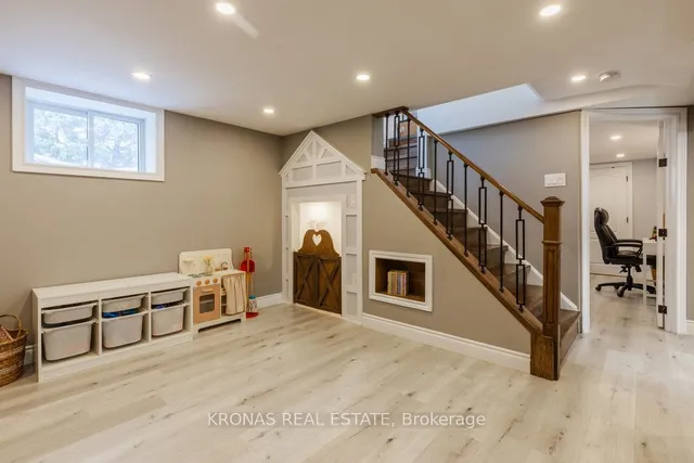 Additional image 30 of 31 Durham Rd