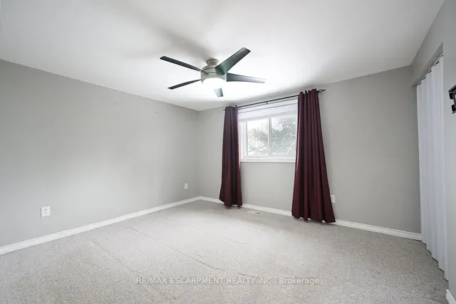 Additional image 11 of 105 Lilacside Dr