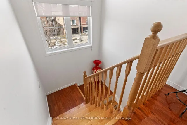 Additional image 16 of 17 Touchstone Dr