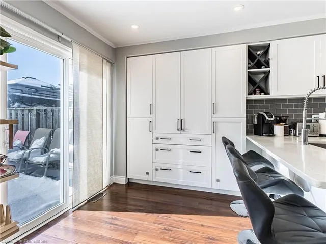 Additional image 11 of 54 Hillcroft Dr