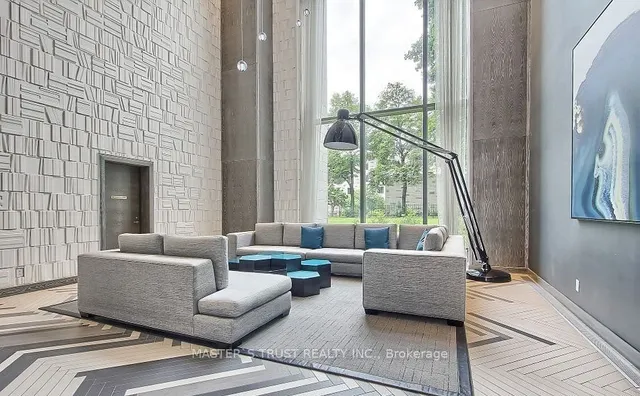 Additional image 19 of 65 St Mary St Unit 401