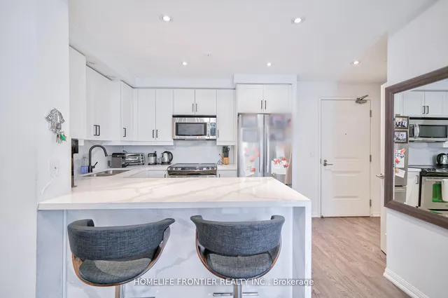 Additional image 17 of 85 East Liberty St Unit TH77B