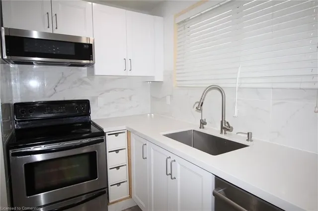 Additional image 15 of 1530 Garth St