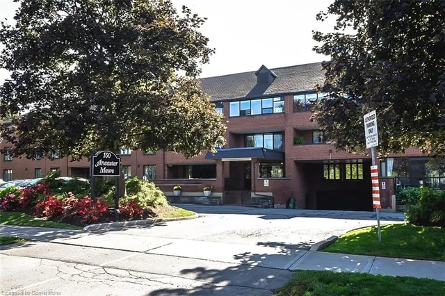 Additional image 2 of 150 Wilson St Unit 114