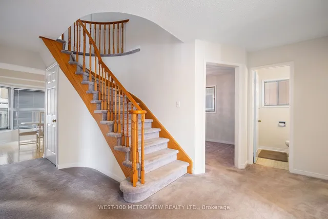 Additional image 2 of 64 Clydesdale Circ