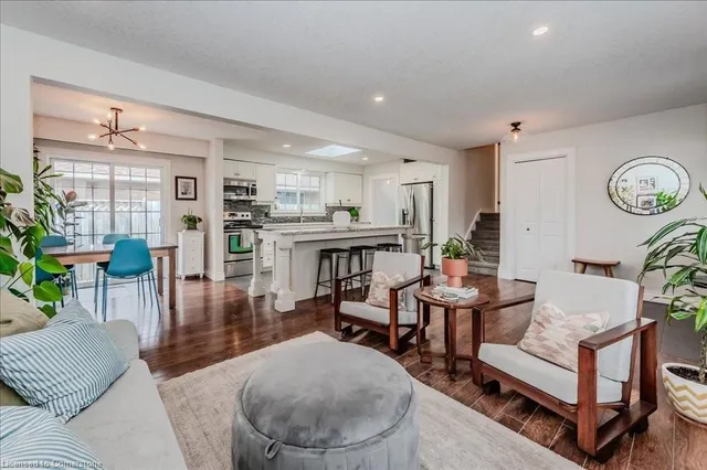 Additional image 10 of 105 Glen Park Cres