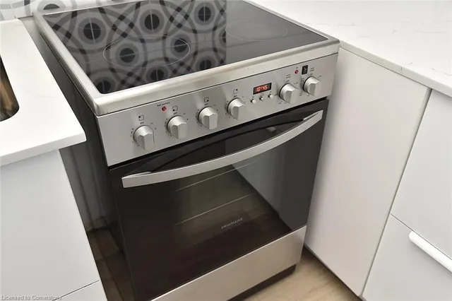 Additional image 10 of 150 Charlton Ave Unit 3305