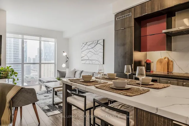 Additional image 9 of 300 Front St Unit 2807