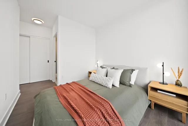 Additional image 11 of 36 Zorra St Unit 2708