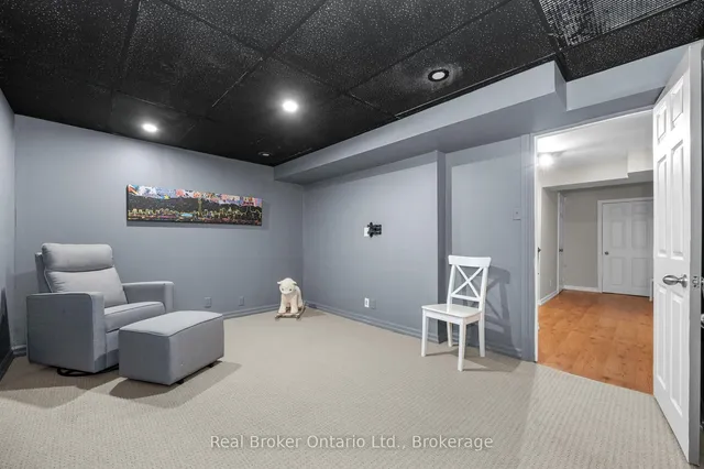 Additional image 32 of 2384 Cummins Lane