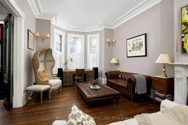 Additional image 3 of 298 Berkeley St