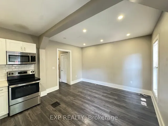 Additional image 28 of 56 Erie Ave