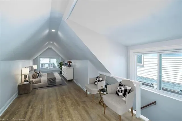 Additional image 15 of 242 Balmoral Ave