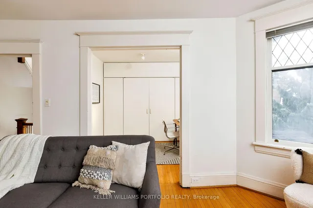 Additional image 32 of 220 Howard Park Ave