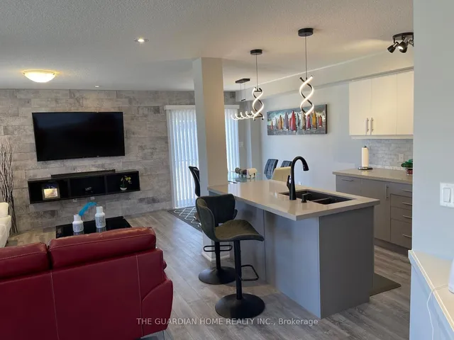 Additional image 5 of 8 Canary Grass Blvd