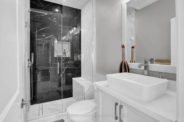 Additional image 16 of 19 Richland Cres