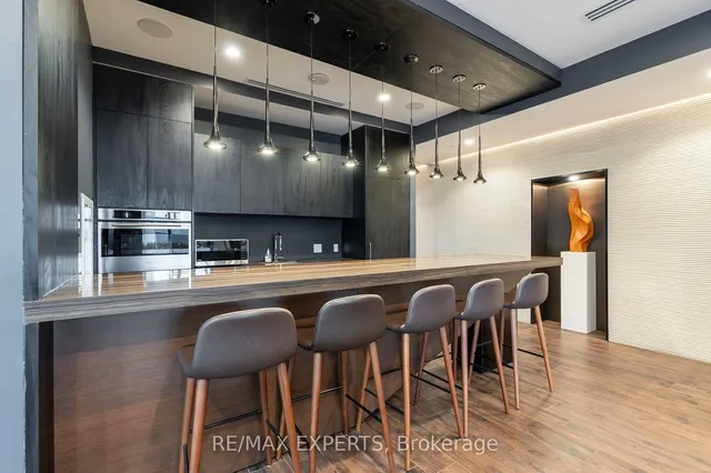 Additional image 23 of 70 Annie Craig Dr Unit 1609