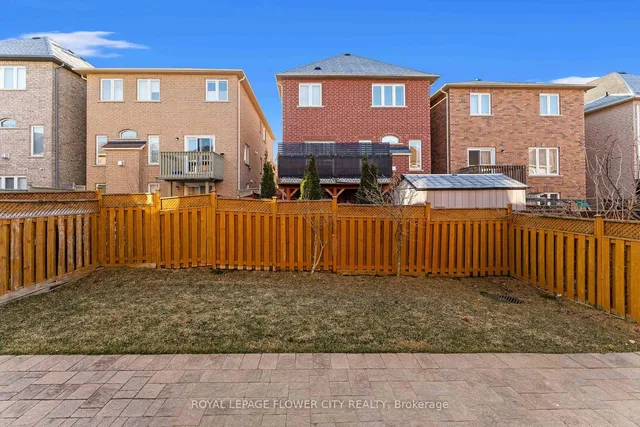 Additional image 48 of 43 Polonia Ave