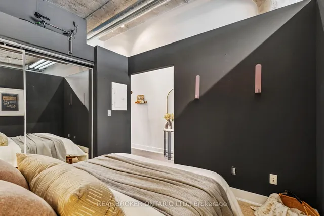 Additional image 18 of 637 Lake Shore Blvd Unit 412