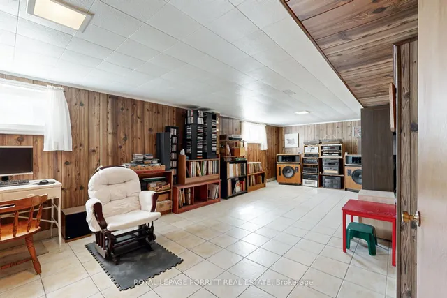 Additional image 26 of 31 Badger Dr