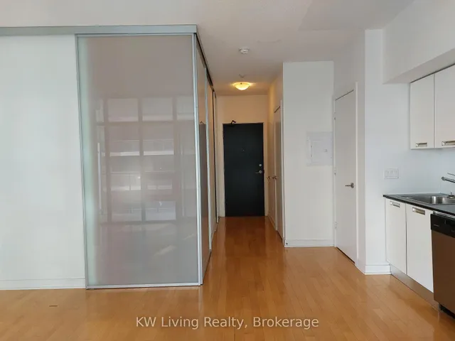 Additional image 6 of 33 Charles St Unit 2412