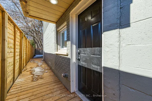 Additional image 6 of 92 PEARL St