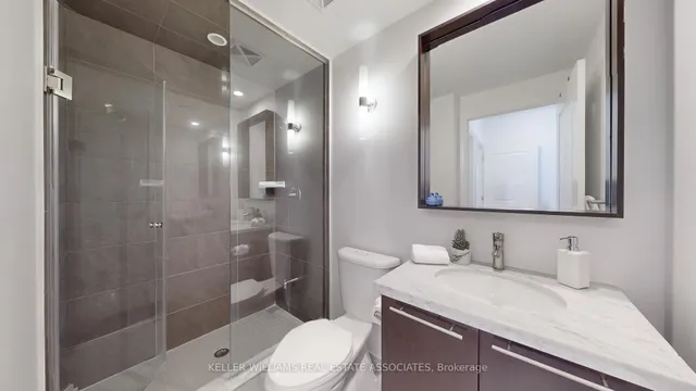 Additional image 20 of 100 Harrison Garden Blvd Unit GPH17