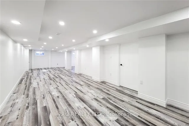 Additional image 35 of 133 Corman Ave