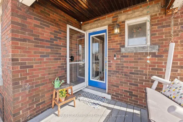 Additional image 3 of 124 Cameron Ave