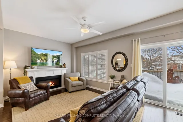 Additional image 16 of 215 Dundas St Unit 31